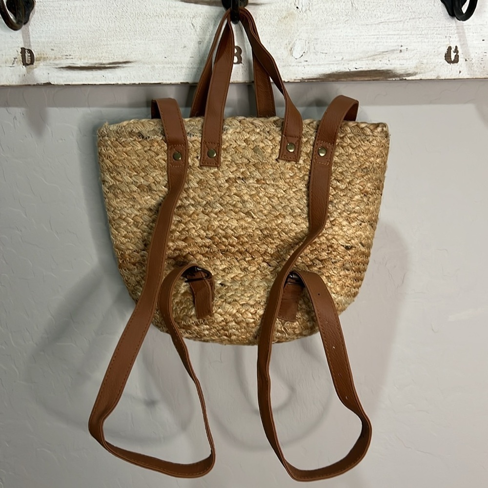 XIX Palms Straw Purse Bag Backpack Insulated Cooler Shorebreak Beach Boho NWOT - Picture 4 of 10